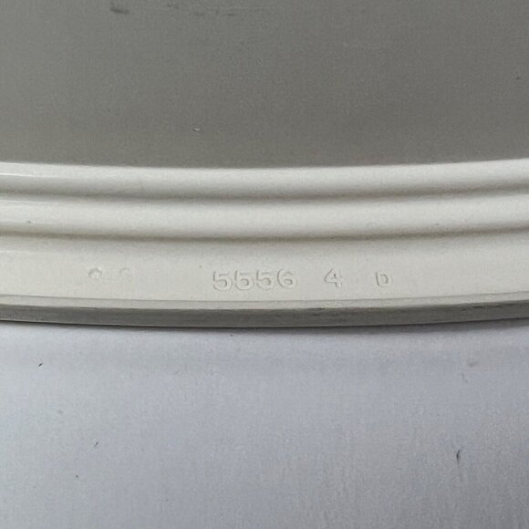 Rubbermaid Microwave Cookware Strainer 5556 4 Strainer Only Replacement - Picture 4 of 6